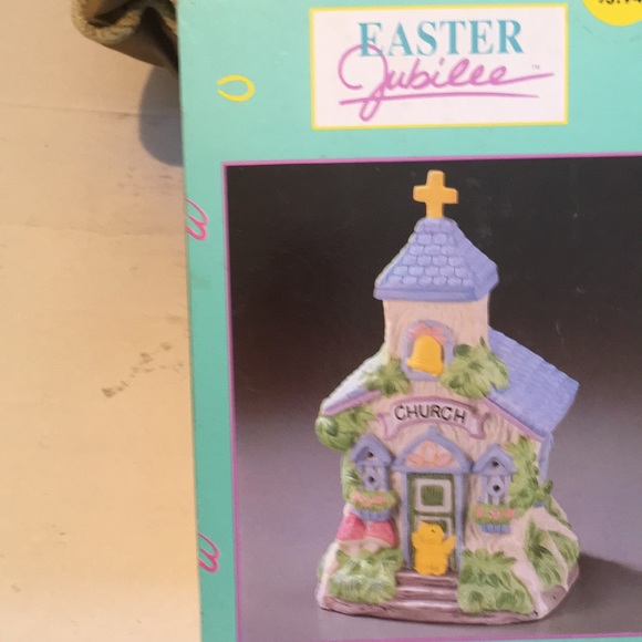 NWT Vintage 1990s porcelain Church bunny house - Picture 4 of 4